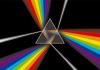 プリズムと七色のスペクトルのイメージ 　虹色　レインボーカラー